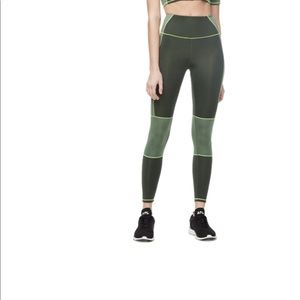 Good American Duel Life 7/8 Legging